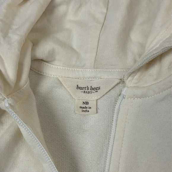 Burt's Bees Baby - Hoodie and long sleeve onesie. Newborn - Picture 6 of 8